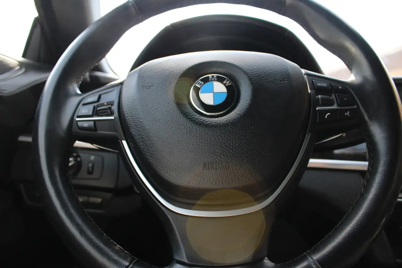 BMW 6 Series снимка BMW 6 Series