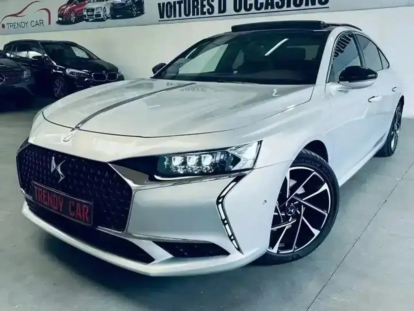 DS Automobiles DS 9 1.6 E-TENSE HYBRIDE Rivoli+CARPLAY+TOE+GARANTIE Grijs - 1