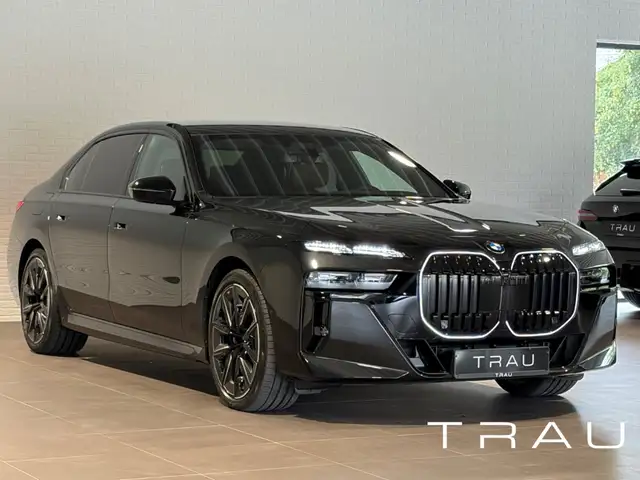 BMW M main image