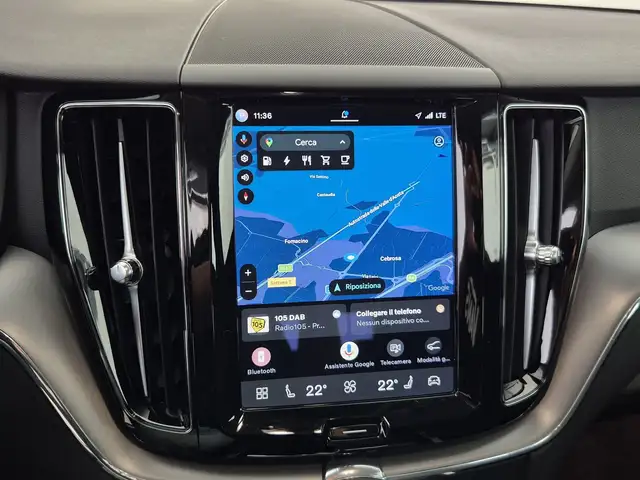 Volvo XC60 view 12