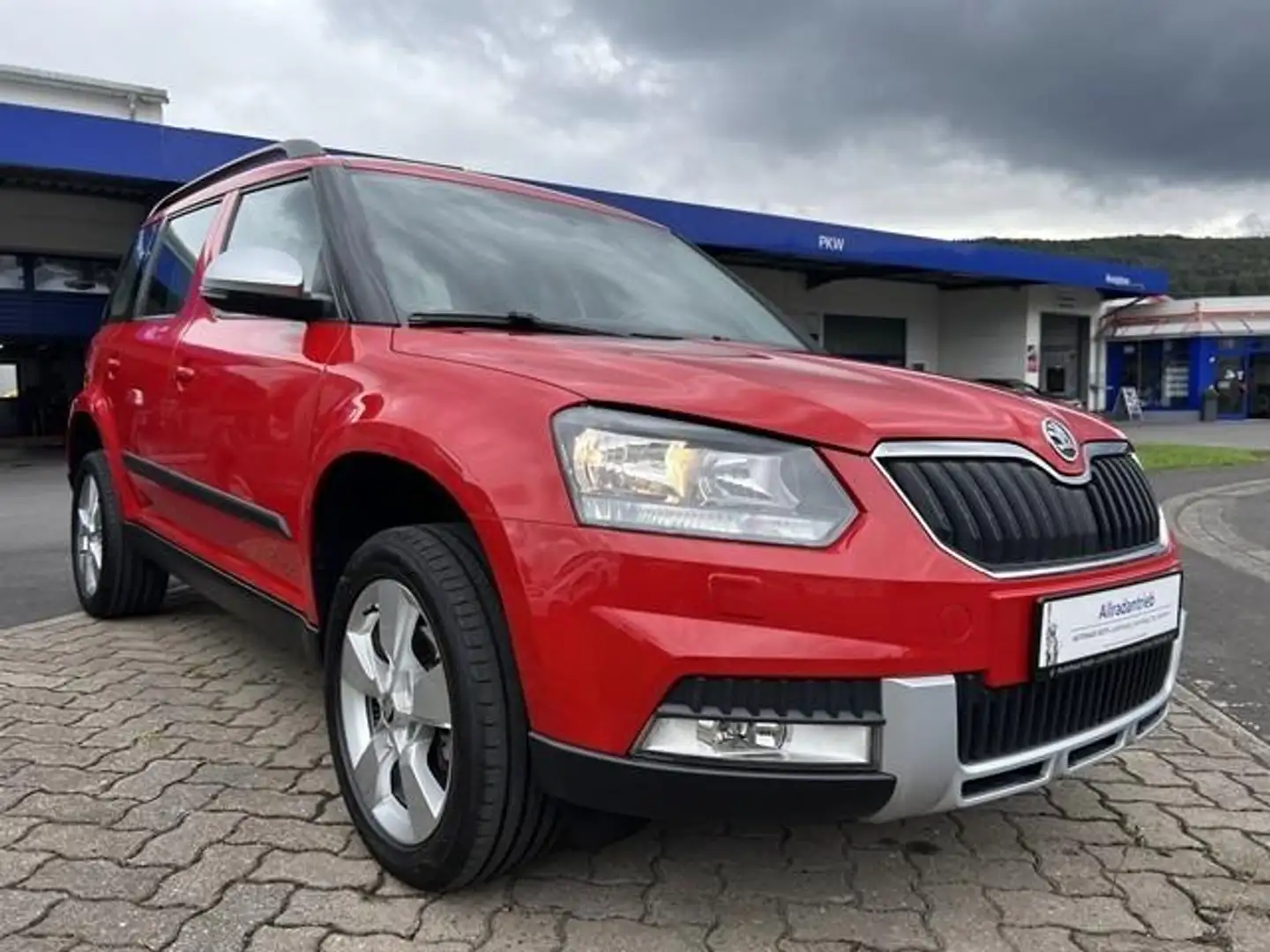 Skoda Yeti Ambition Outdoor 4x4 AHK BLUET PDC Rot - 2