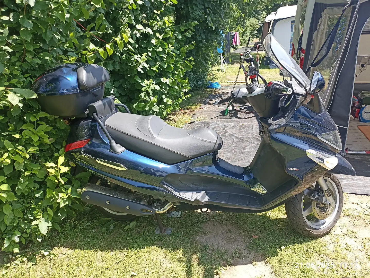 Piaggio XEvo 400 Bleu - 2