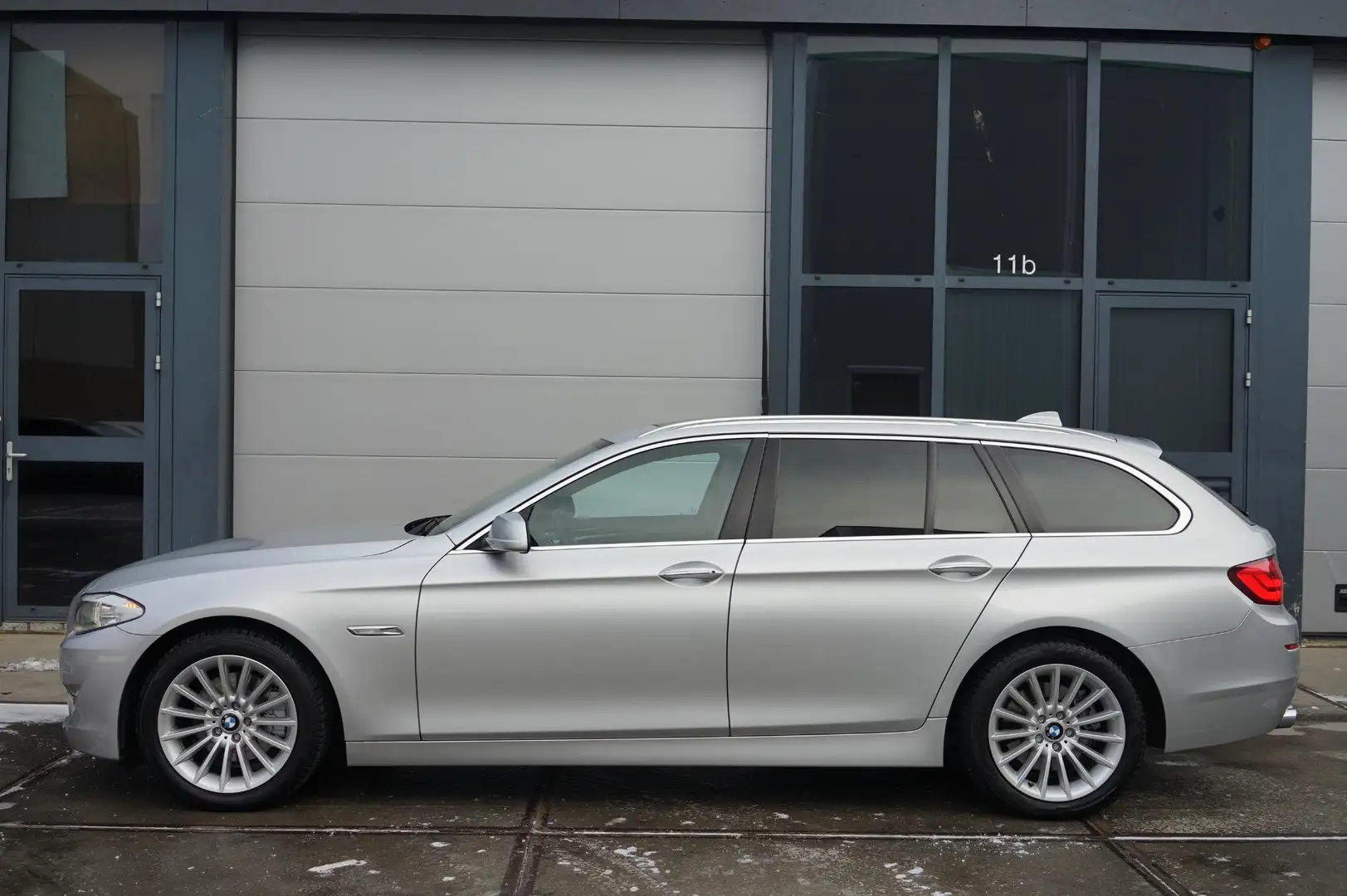 BMW 523 5-serie Touring 523i High Executive Silber - 1