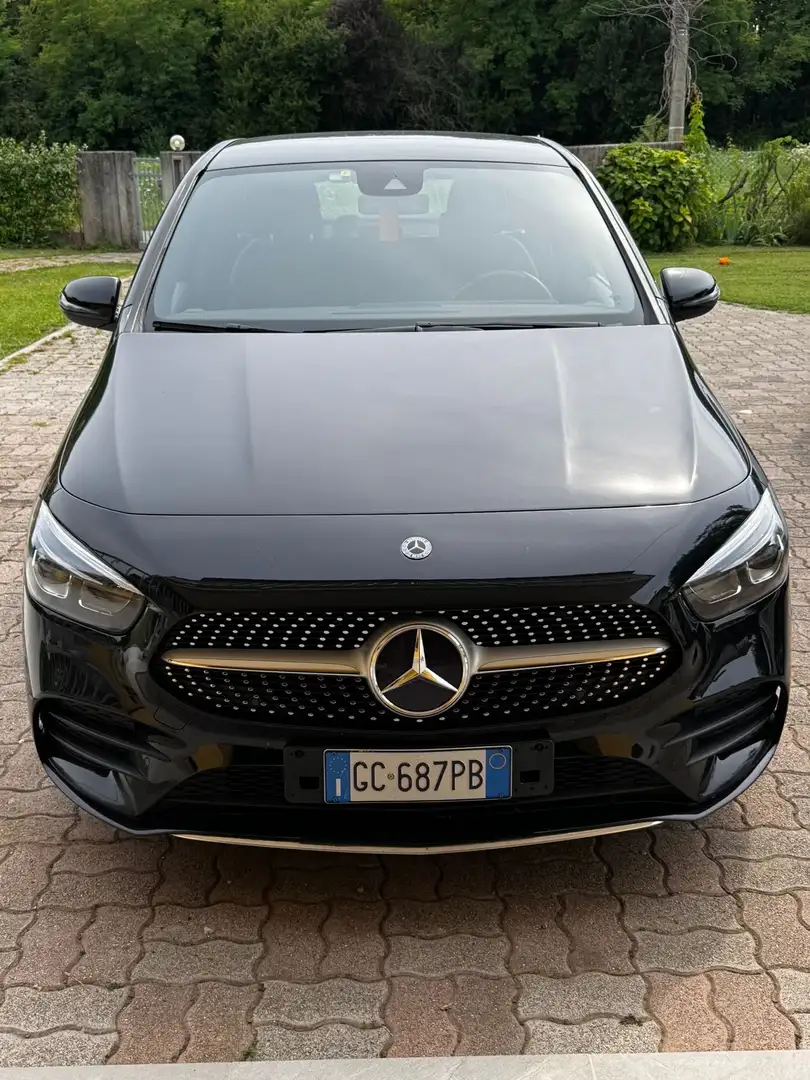 Mercedes-Benz B 180 AMG Nero - 2