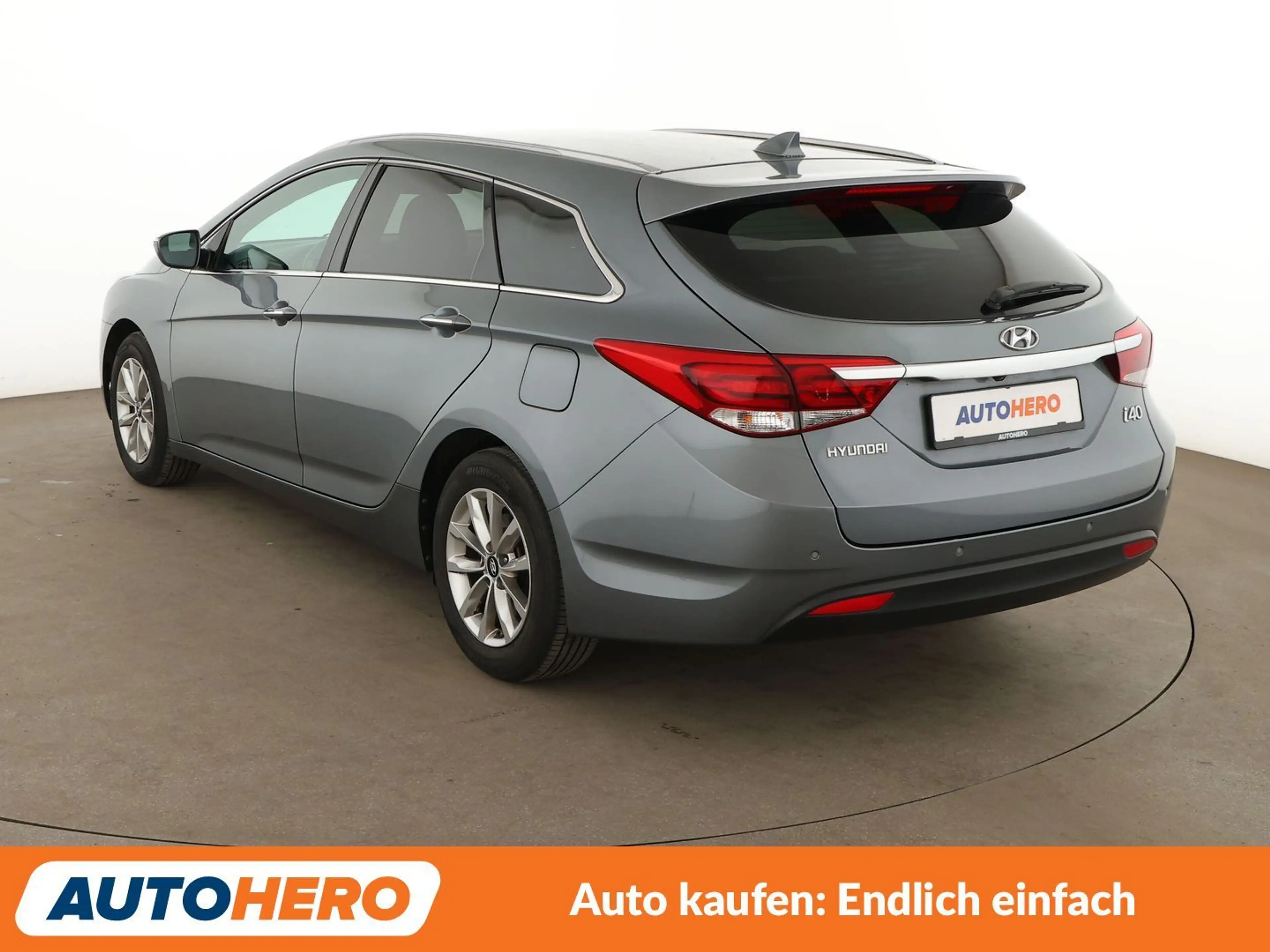 Hyundai i40 1.6 Trend Blue*NAVI*TEMPO*CAM*PDC*SHZ*KLIMA* — photo 4