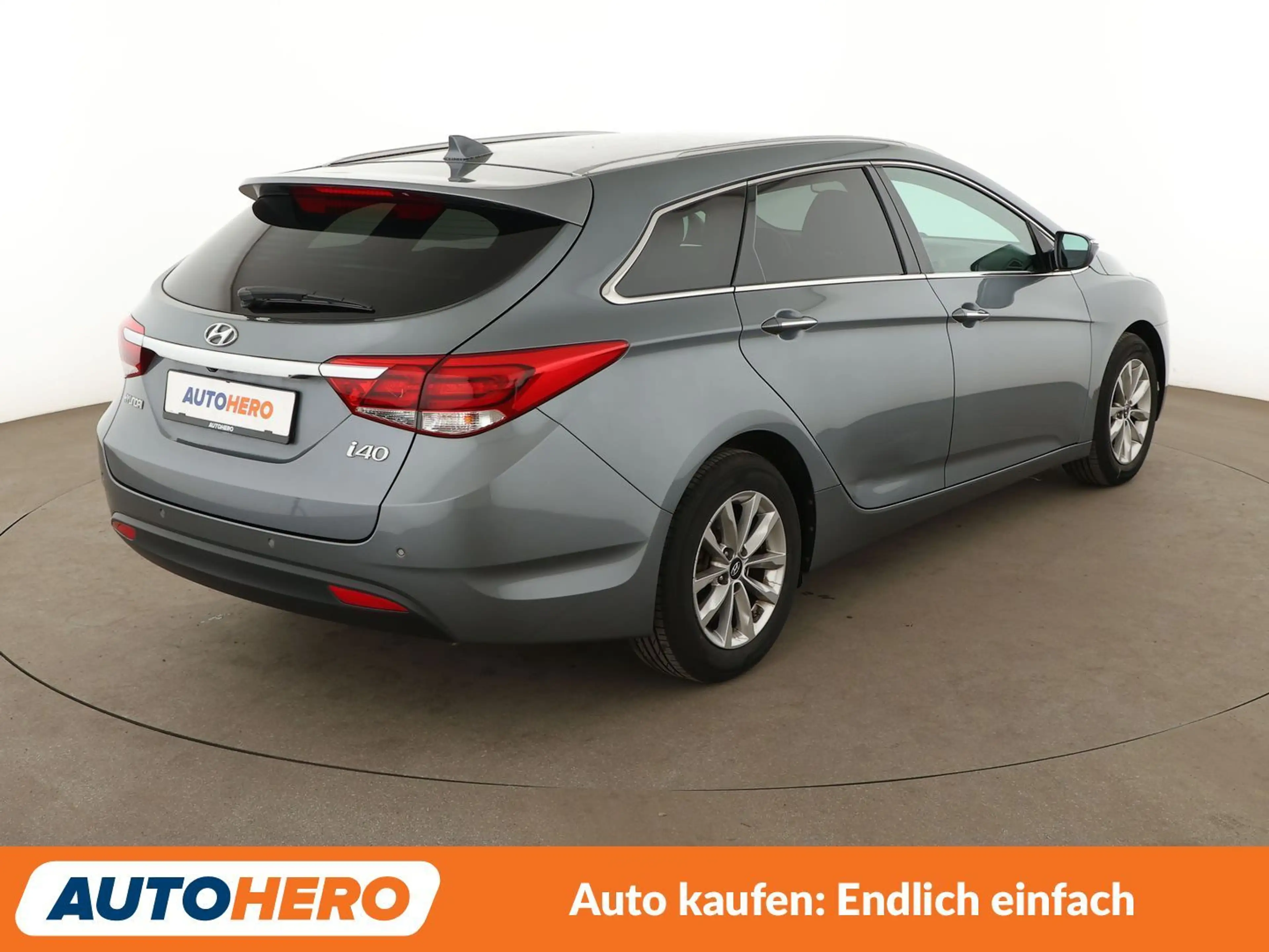 Hyundai i40 1.6 Trend Blue*NAVI*TEMPO*CAM*PDC*SHZ*KLIMA* — photo 6