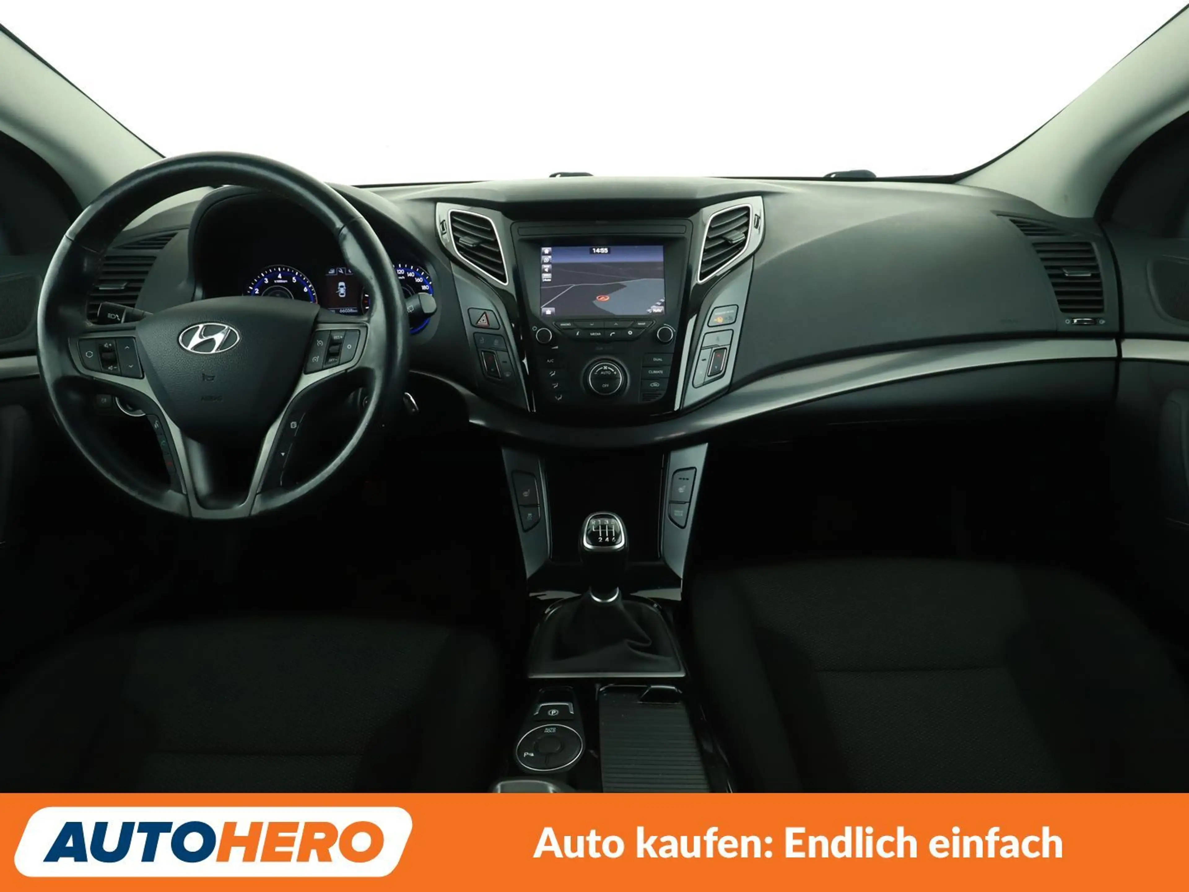 Hyundai i40 1.6 Trend Blue*NAVI*TEMPO*CAM*PDC*SHZ*KLIMA* — photo 12