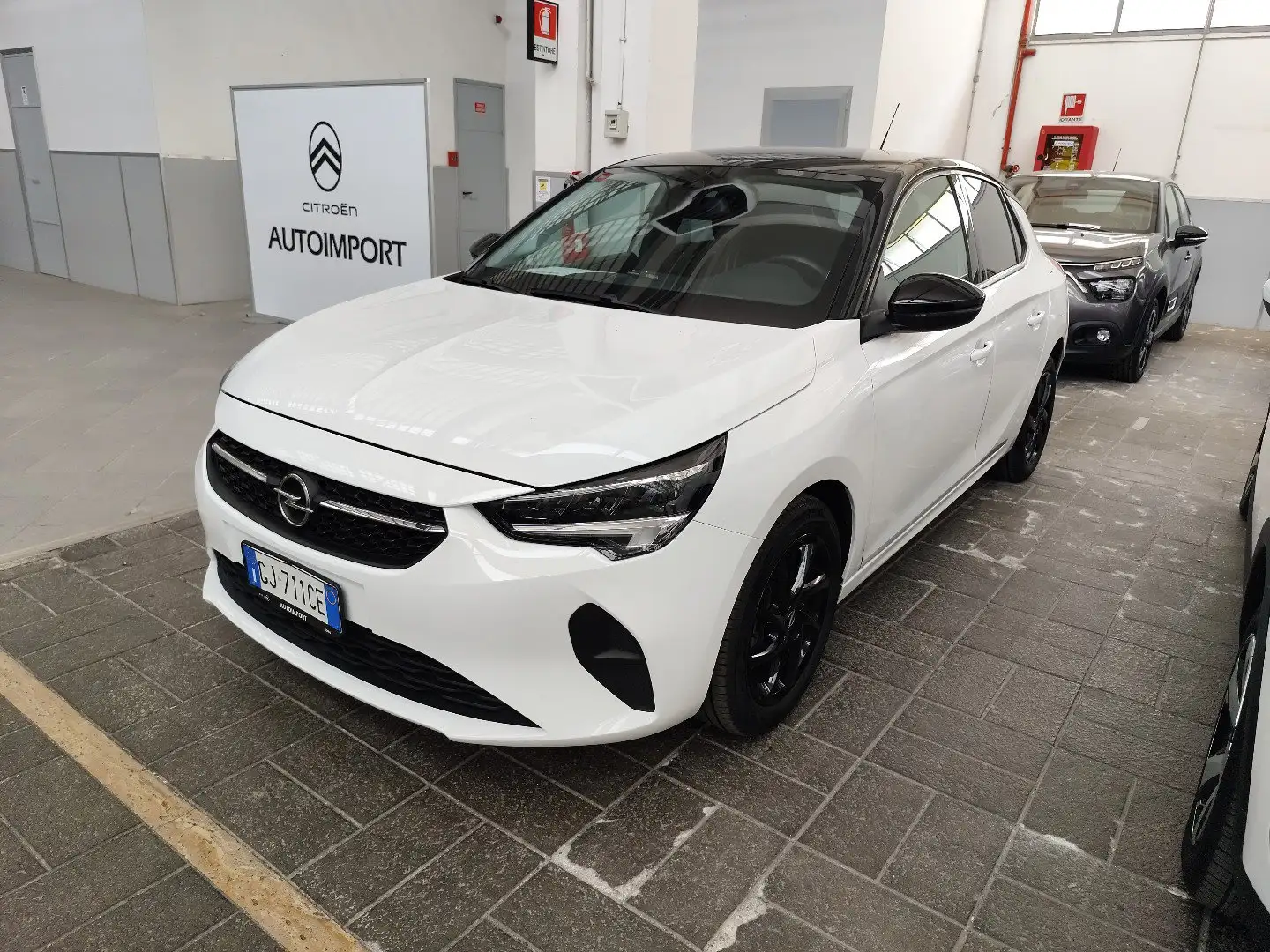 Opel Corsa 1.2 100 CV DESIGN & TECH Bianco - 1