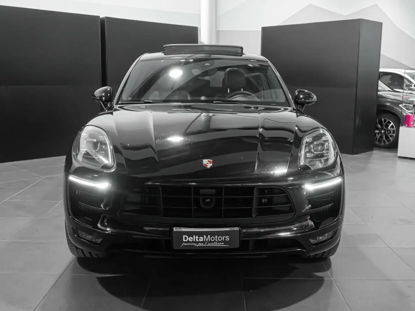 Porsche Macan 3.0  GTS Nero - 2