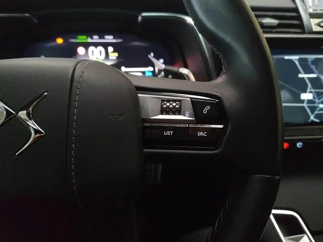 DS Automobiles DS 7 Crossback 1.6 e-tense phev Rivoli 225cv auto 18