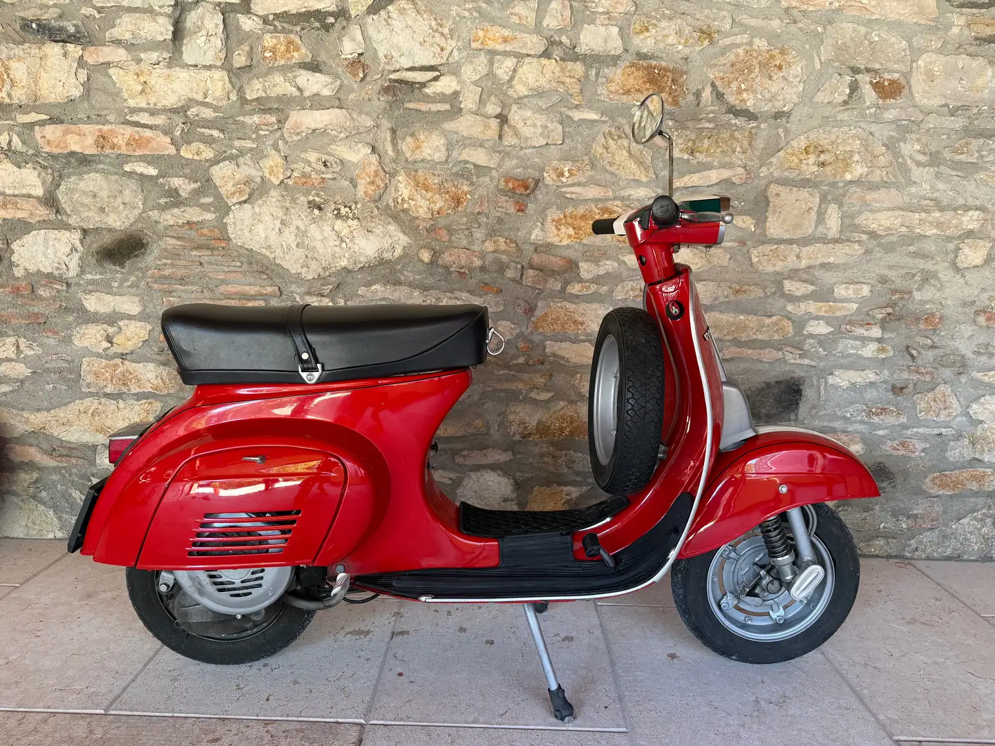 Piaggio Vespa 50 Special Rot - 1