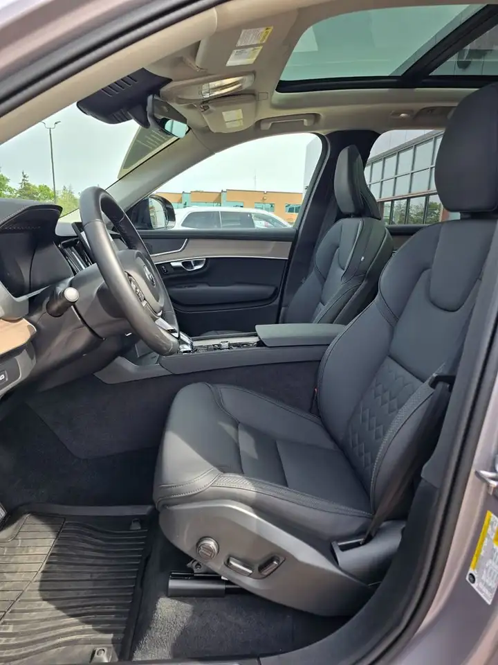 Volvo XC90 снимка Volvo XC90