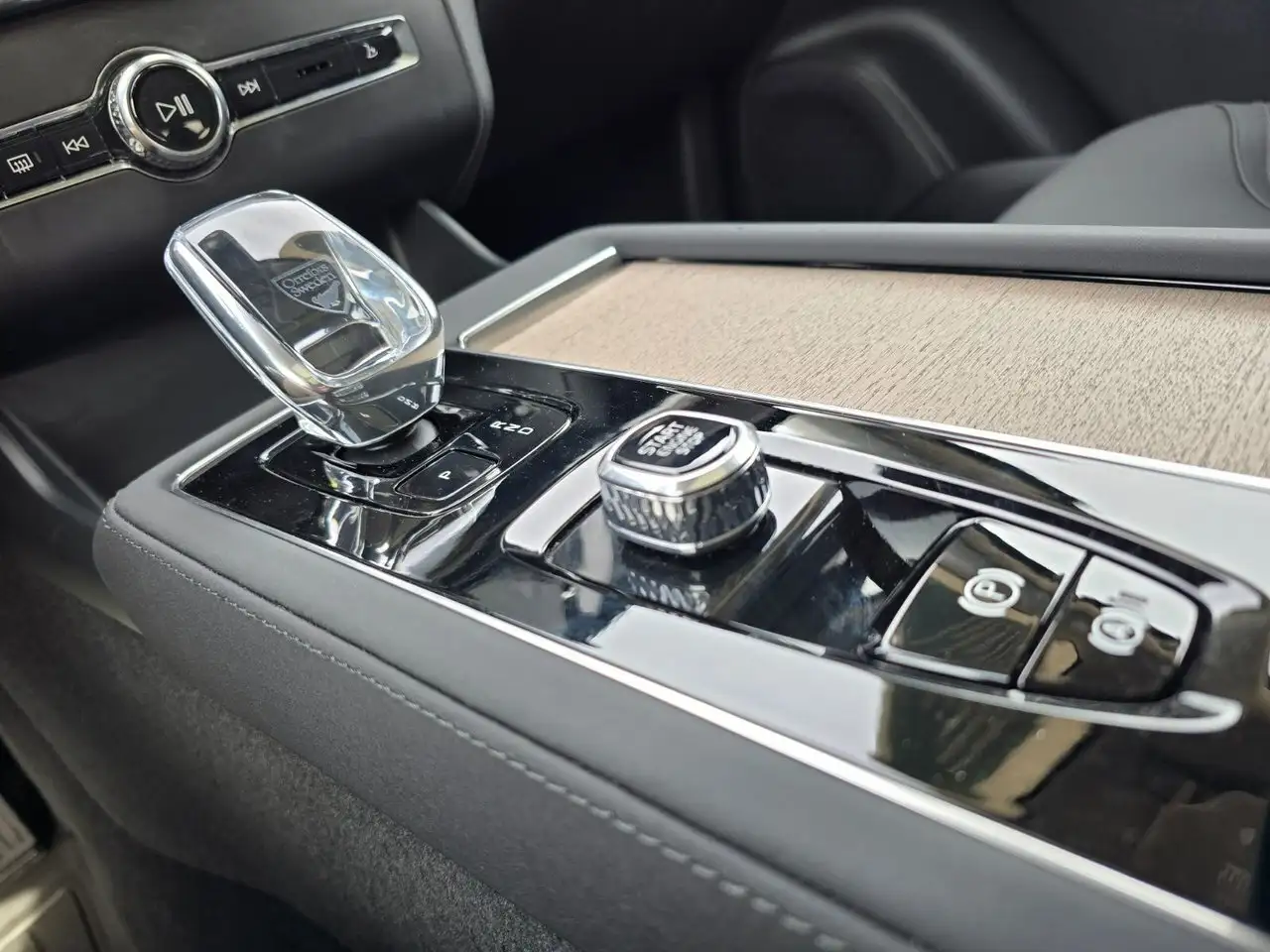 Volvo XC90 снимка Volvo XC90