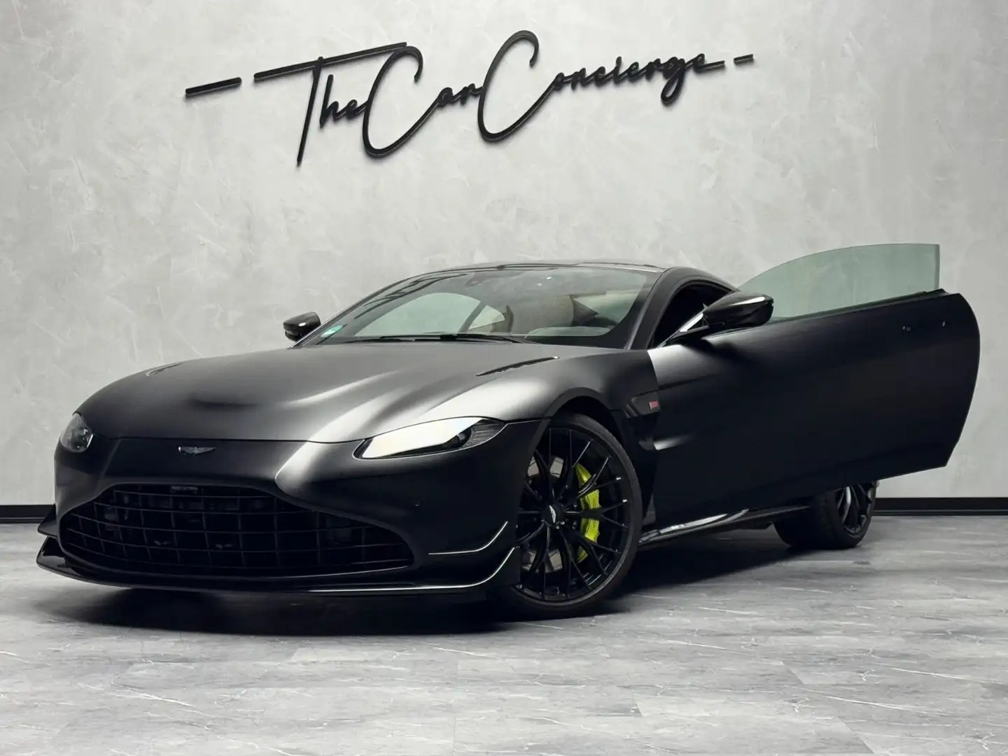 Aston Martin V8 F1 Edition 360 CARBON AERO JET BLACK Negro - 2