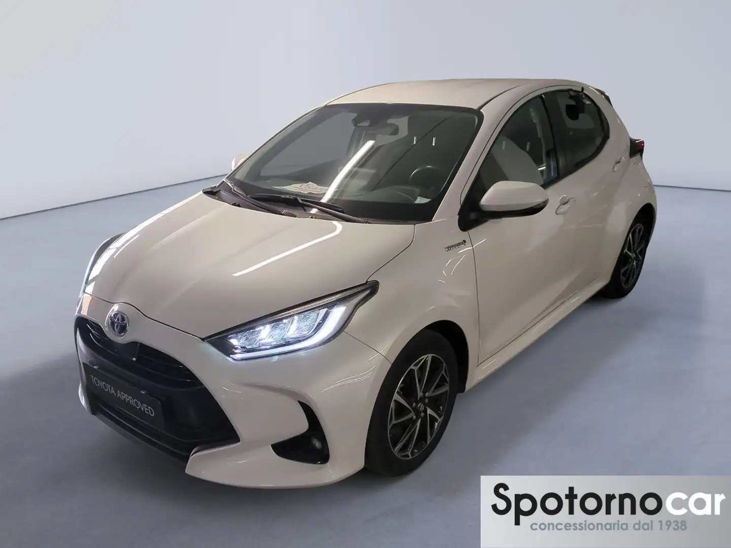 Toyota Yaris Yaris 1.5 Hybrid 5 porte Trend Weiß - 1