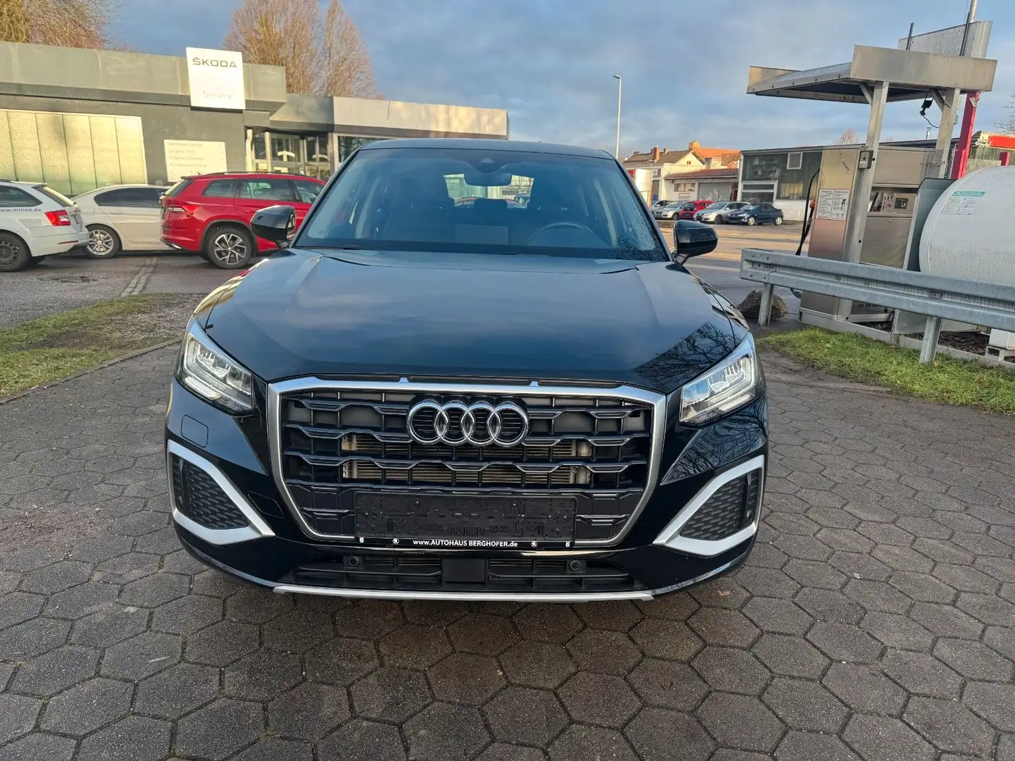 Audi Q2 35 TFSI S-Tronic /advanced/PDC/KAMERA/SHZ/ALU Noir - 2