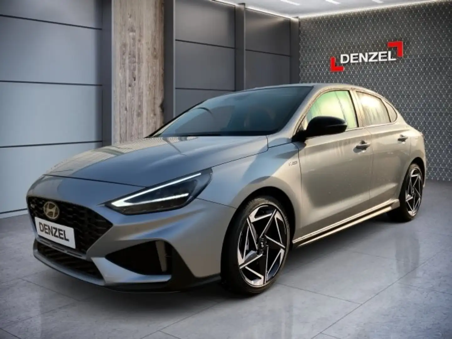 Hyundai i30 Fastback - PD N Line 1.5 TGDI DCT 48V Silber - 1