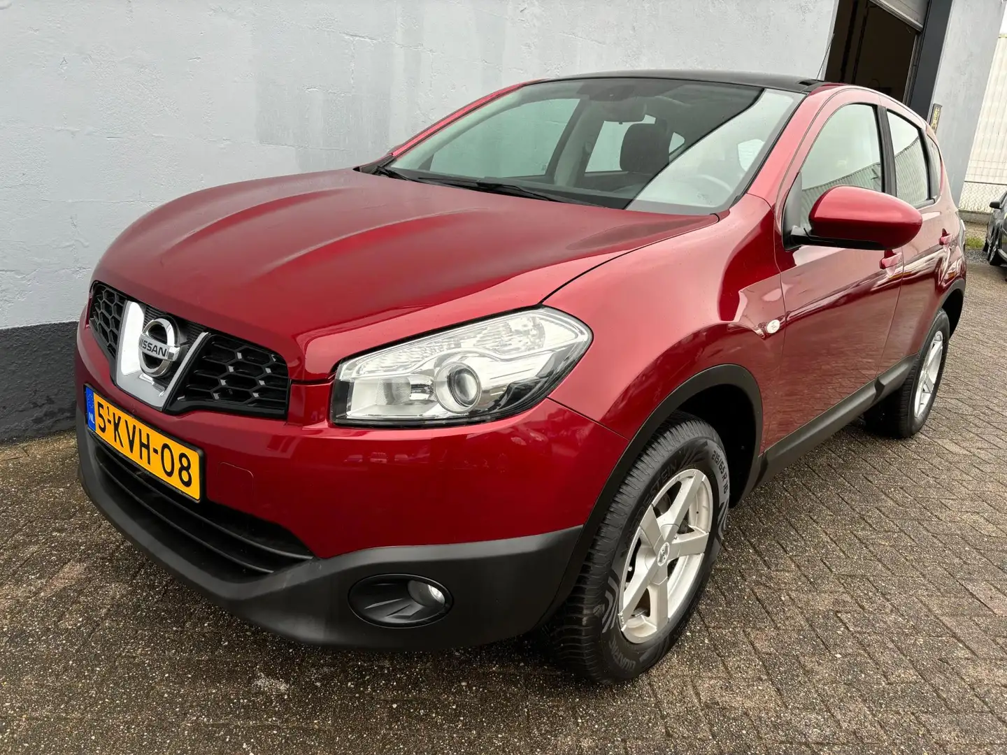Nissan Qashqai 2.0 Acenta Automaat - Panorama Dak Rood - 1
