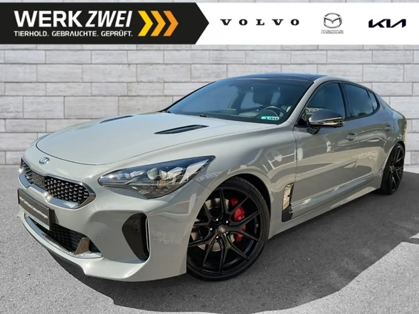 Kia Stinger 3,3T GT 4WD Panorama HUD ACC BLIS 360° PANO Silber - 1