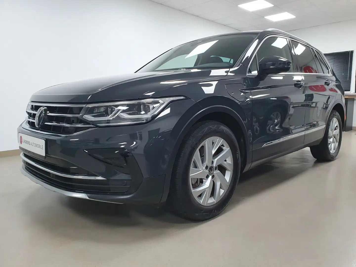Volkswagen Tiguan Elegance eHybrid Grau - 1