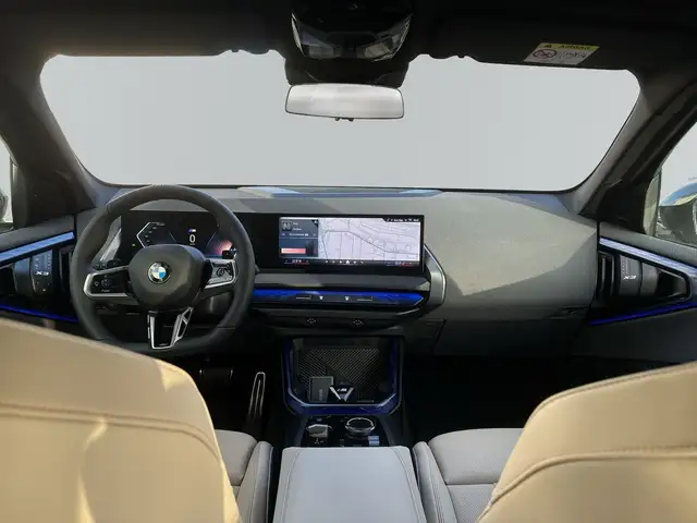 BMW X3 view 7
