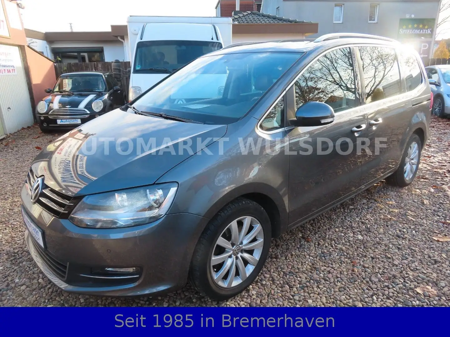 Volkswagen Sharan Highline,1Hand,Scheckheft,Navi,8Fach,AHK Grau - 1