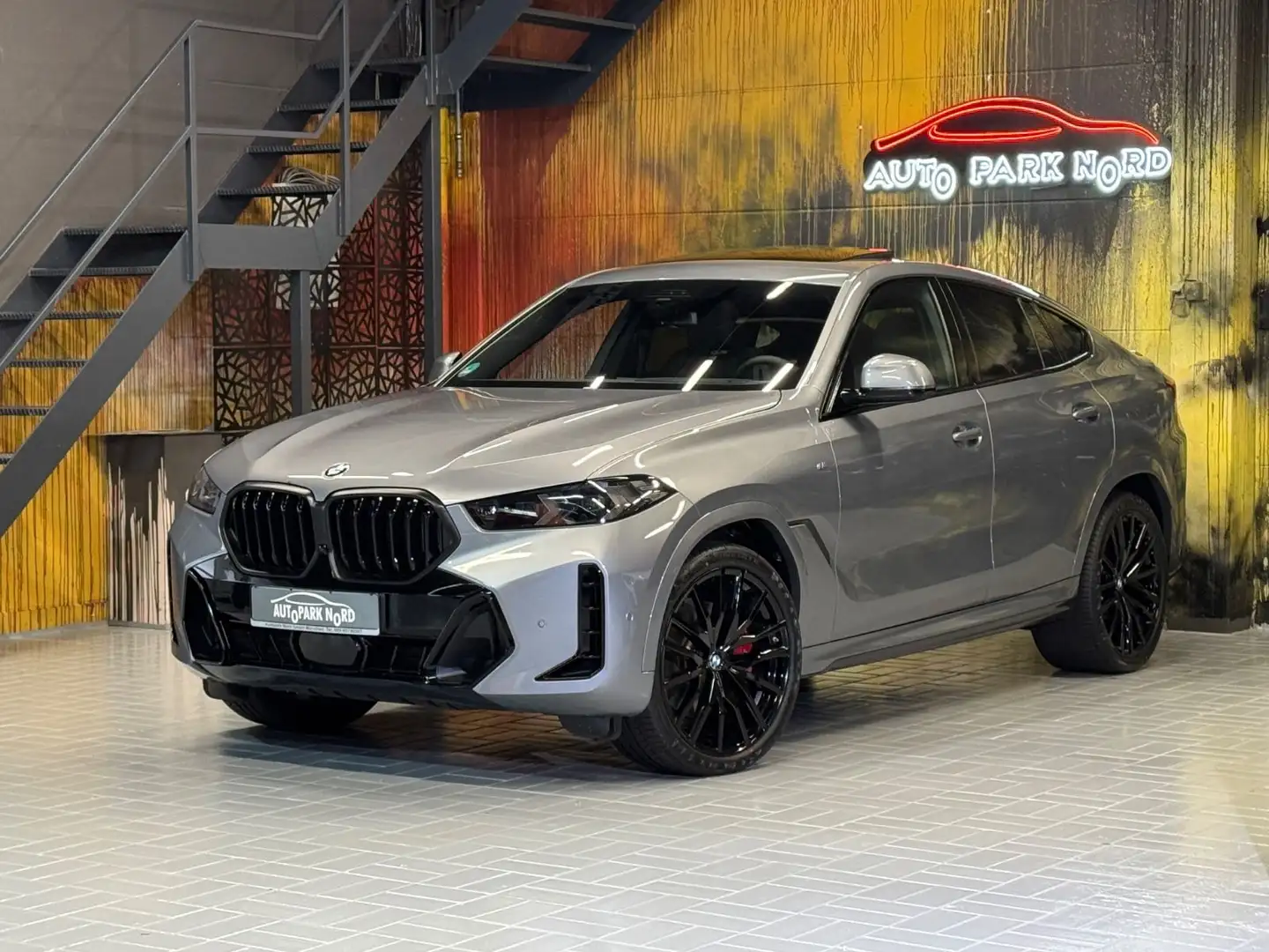 BMW X6 30d xDrive M Sport Pro~PANO~HUD~HK~ICONIC~360 Gris - 1