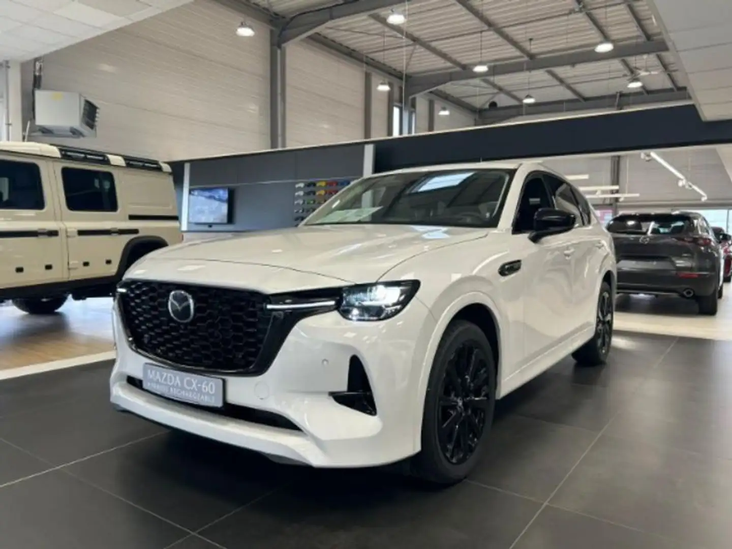Mazda CX-60 2023 2.5L e-SKYACTIV PHEV 327 ch 4x4 BVA8 Homura 5 Blanc - 1