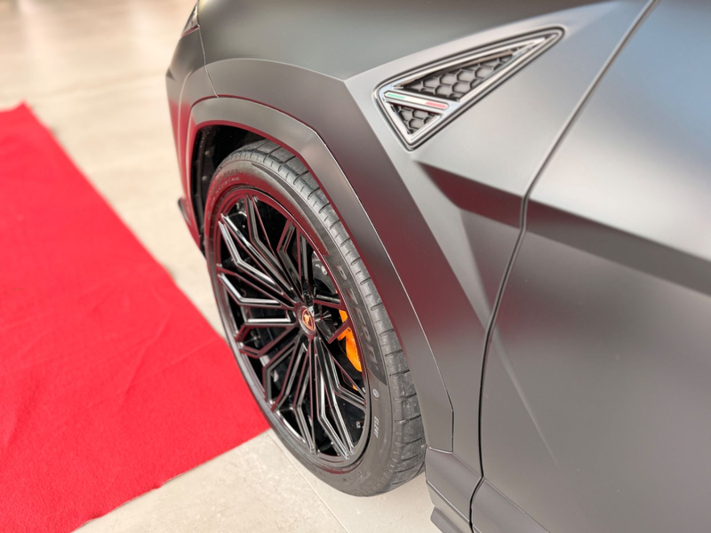 Lamborghini Urus SE 4.0 V8 PHEV B&O Pano PPF Matt — photo 7