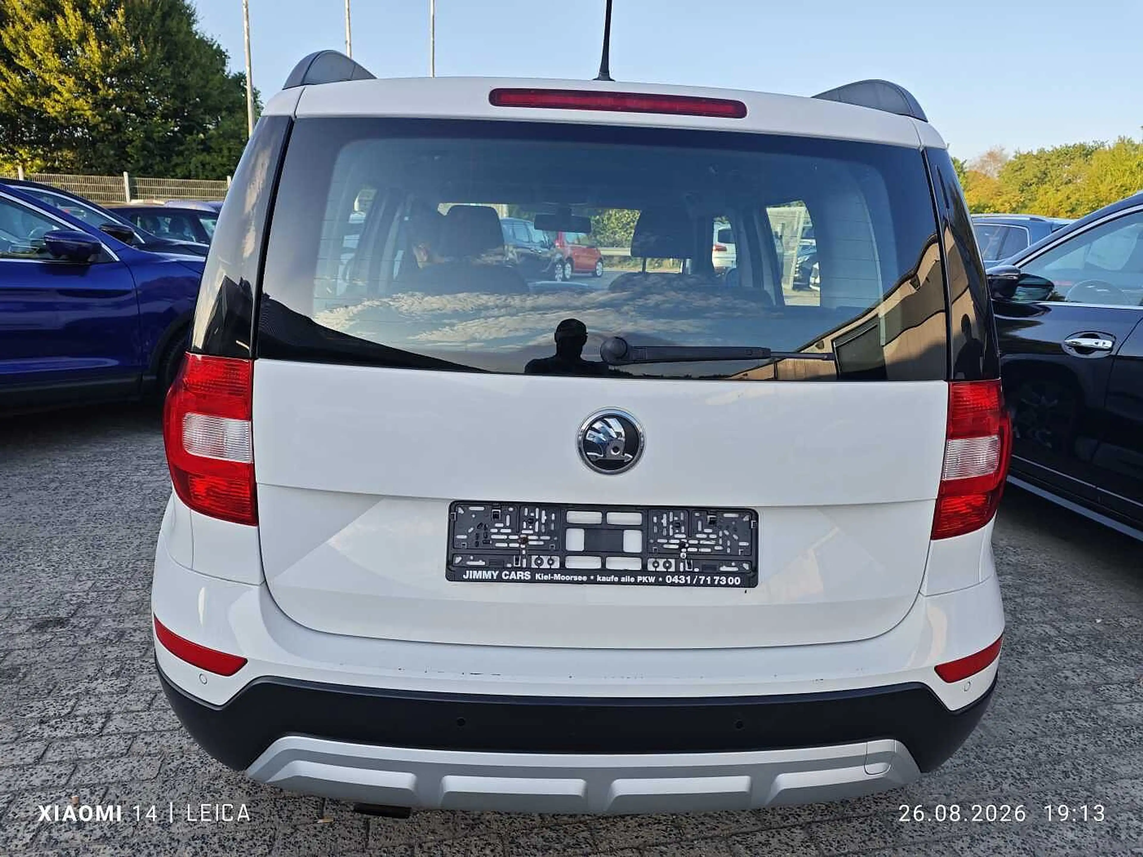 Skoda Yeti 1.2 TSI Active — photo 2