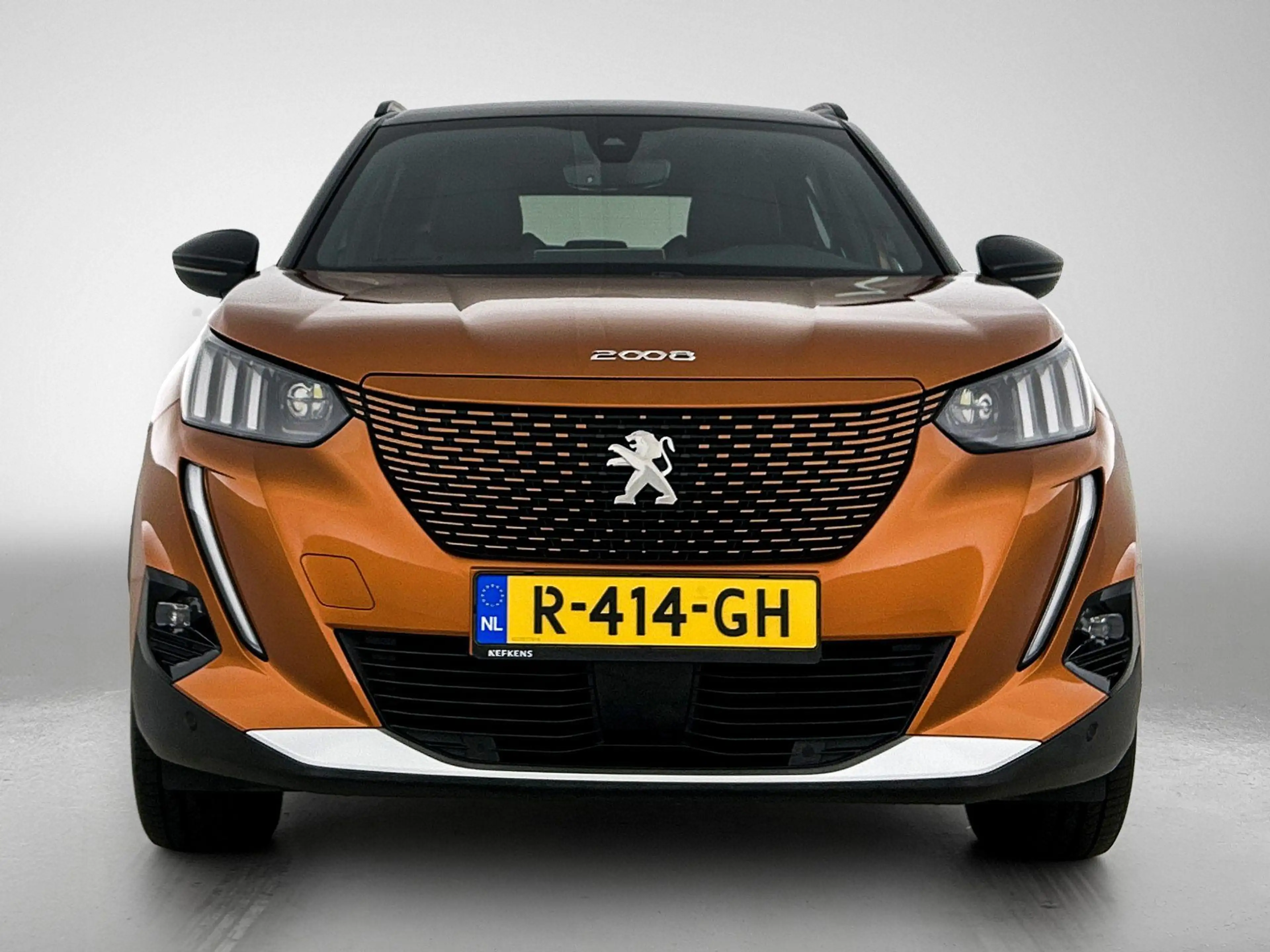 Peugeot e-2008 SUV EV GT 50 kWh 136pk | Accu 89% | 1-fase laden | — photo 10