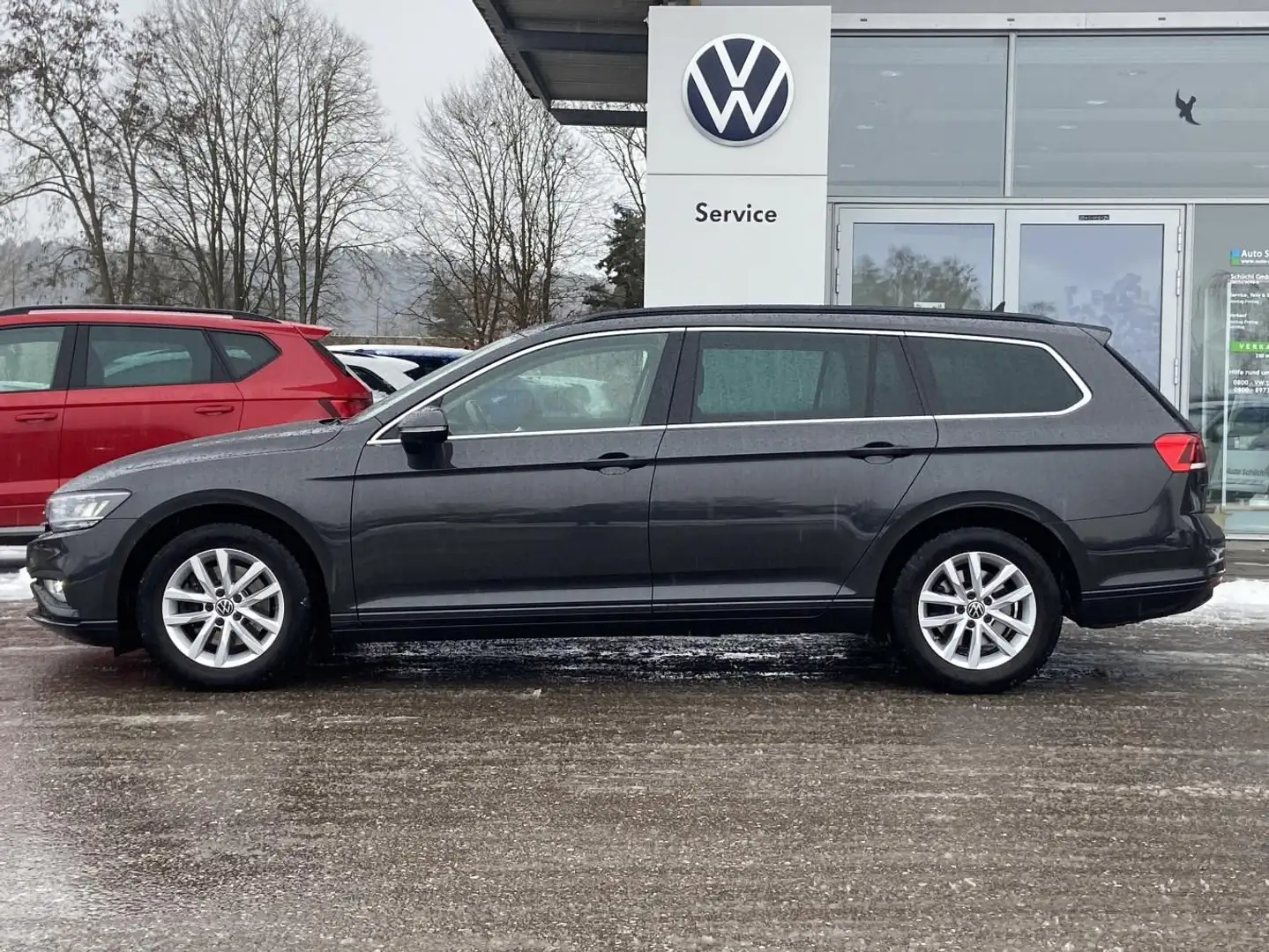 Volkswagen Passat Variant 1.5 TSI DSG Business AHK+APP-CONN Gris - 2