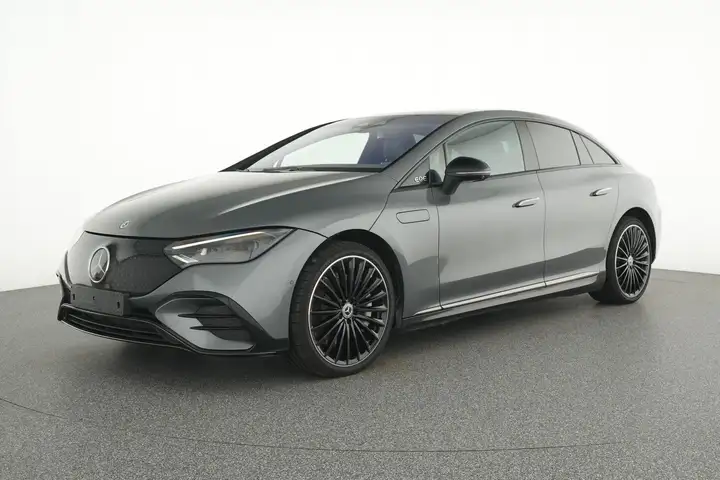 Mercedes-Benz EQE 300 AMG Line