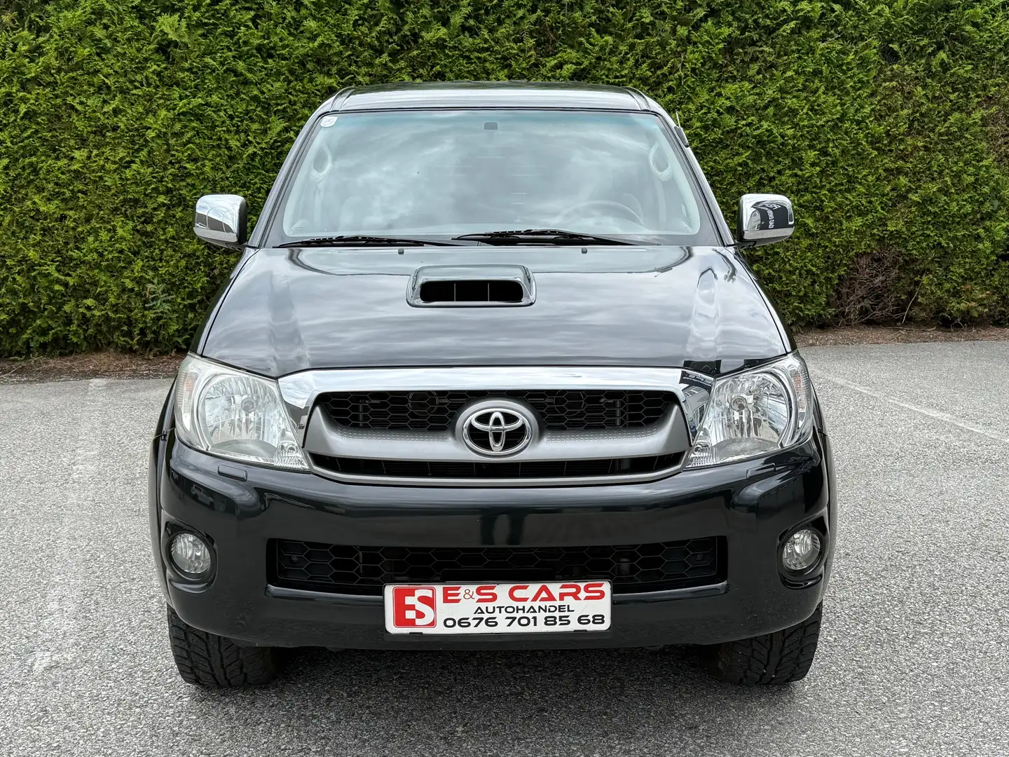 Toyota Hilux Double Cab Life 3,0d 4x4 Automatik *Picker|* Noir - 2