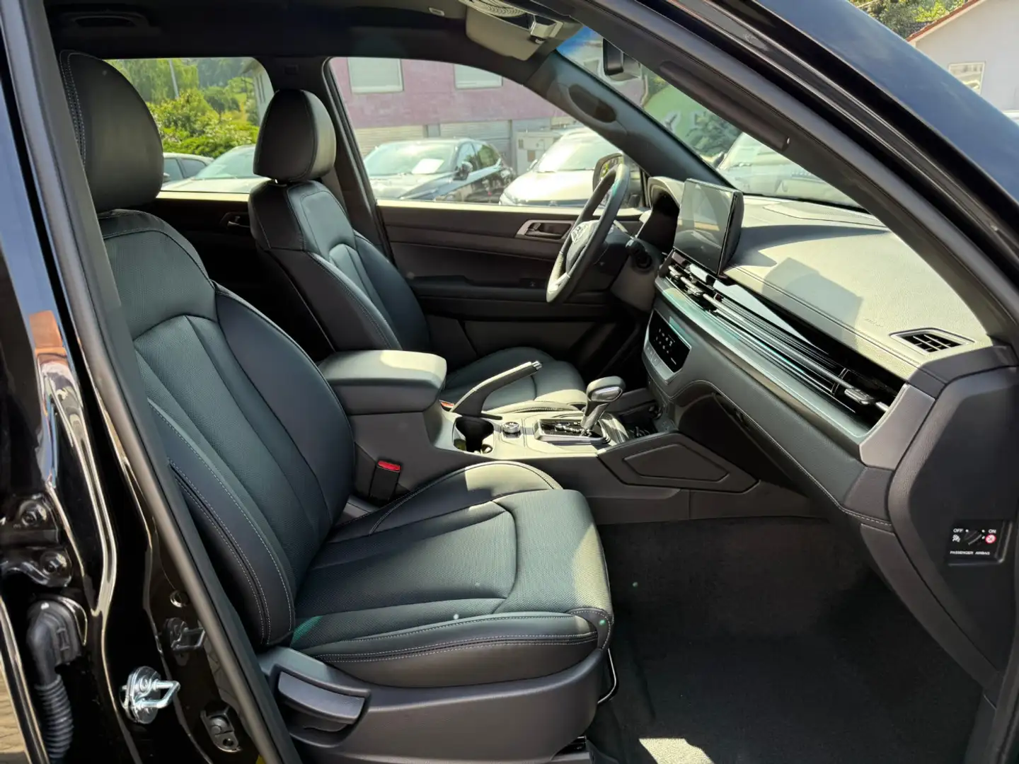 SsangYong Musso Grand 2.2D Black Line 4WD Autom. Siyah - 2