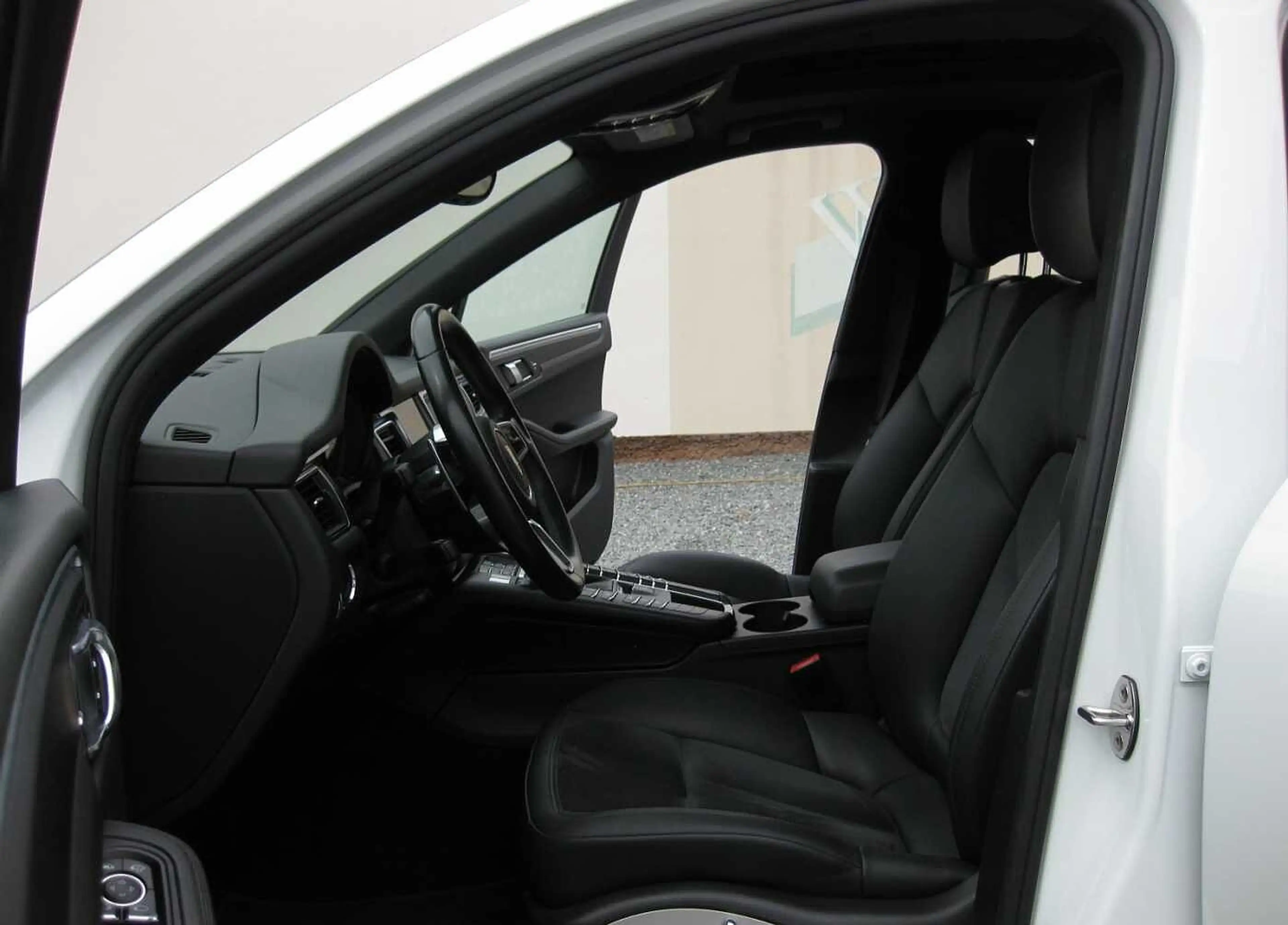 Porsche Macan PDK dt.Fzg. Top Ausst. — photo 7