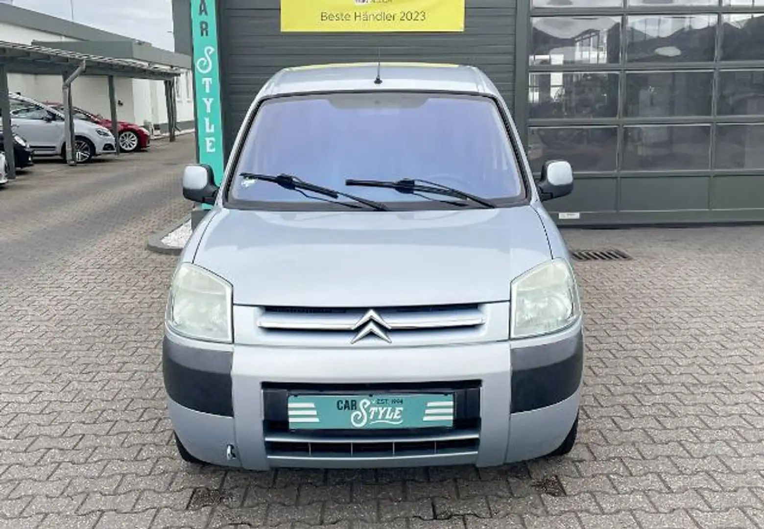 Citroen Berlingo 2.0 HDI Gris - 2