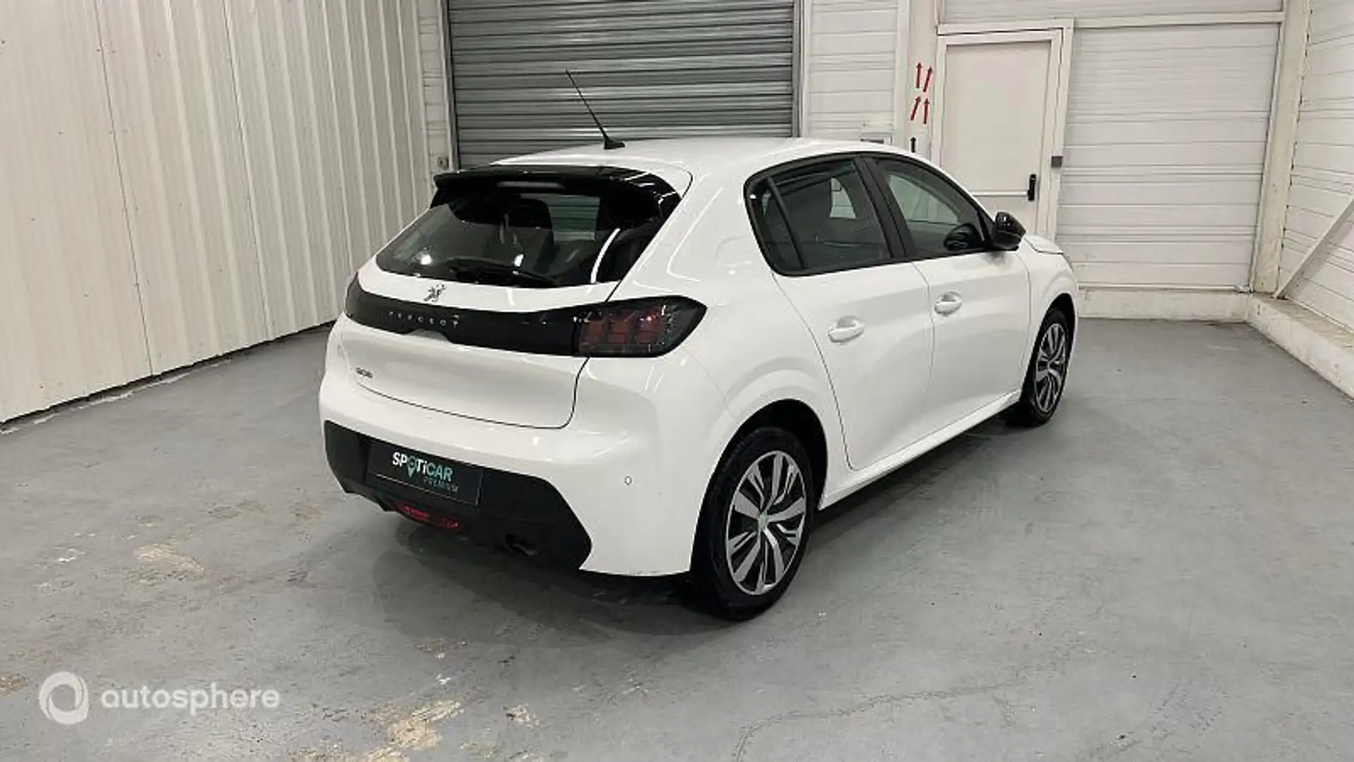 Peugeot 208 1.2 PureTech 100ch S\u0026S Active Pack - 2