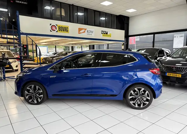 Mitsubishi Colt view 10