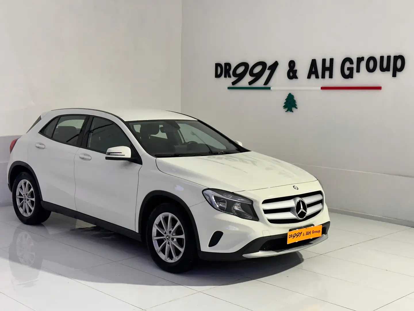 Mercedes-Benz GLA 180 d Business auto / navi / telecamera - 1