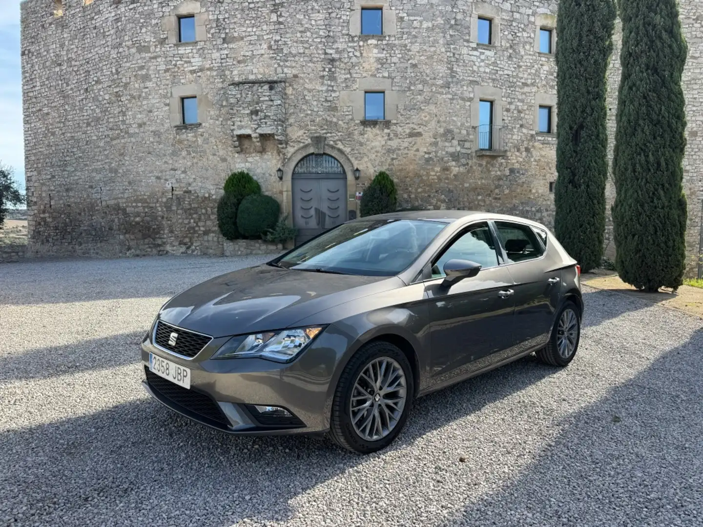 SEAT Leon 1.4 TSI S&S Style 125 Gris - 1