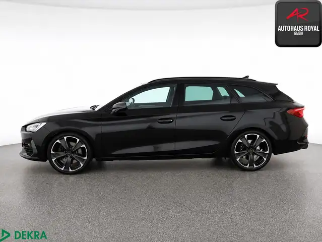 Cupra Leon view 2