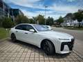 BMW 740 d xDriveMSport ACC,HUD,SKYL,B&W,SOFTC,LUFT,TV Alb - thumbnail 8