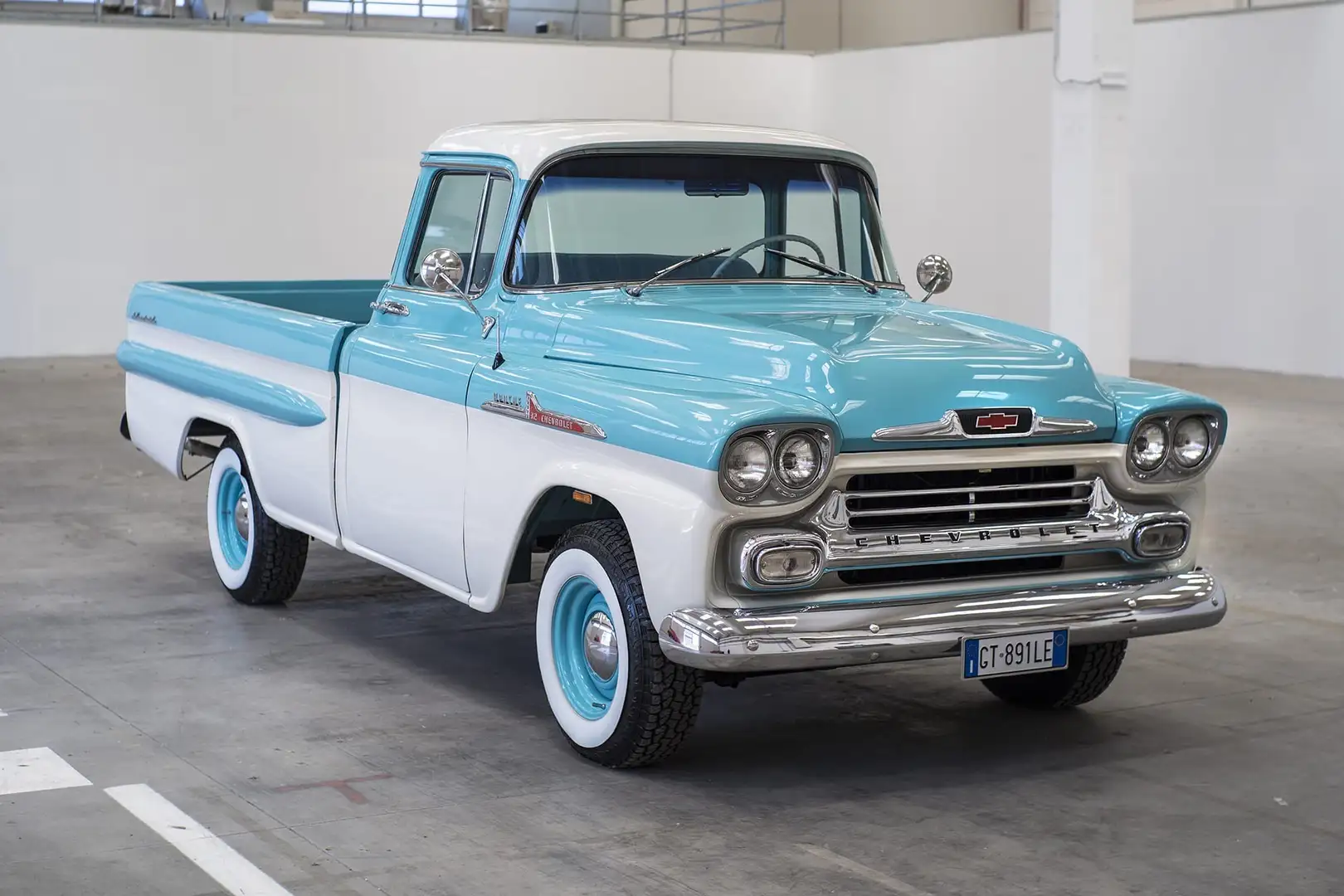 Chevrolet Apache fleetside 4700 v8 - 1