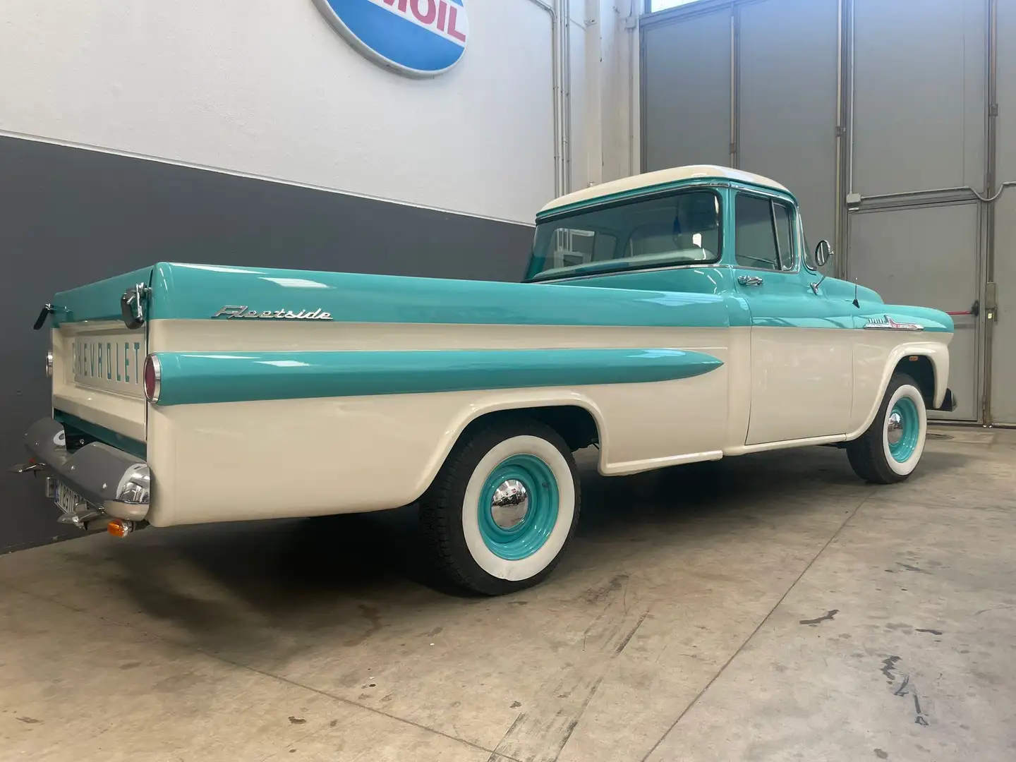 Chevrolet Apache fleetside 4700 v8 - 2