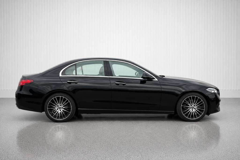 2024 Mercedes-Benz C-Class C 300 | CLEAN CARFAX | LEATHER — снимка 1