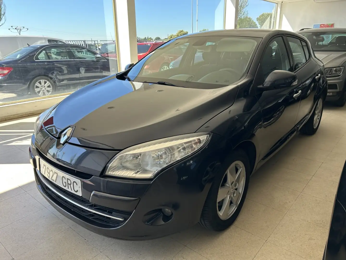 Renault Megane 1.5dCi Dynamique 105 Gris - 1