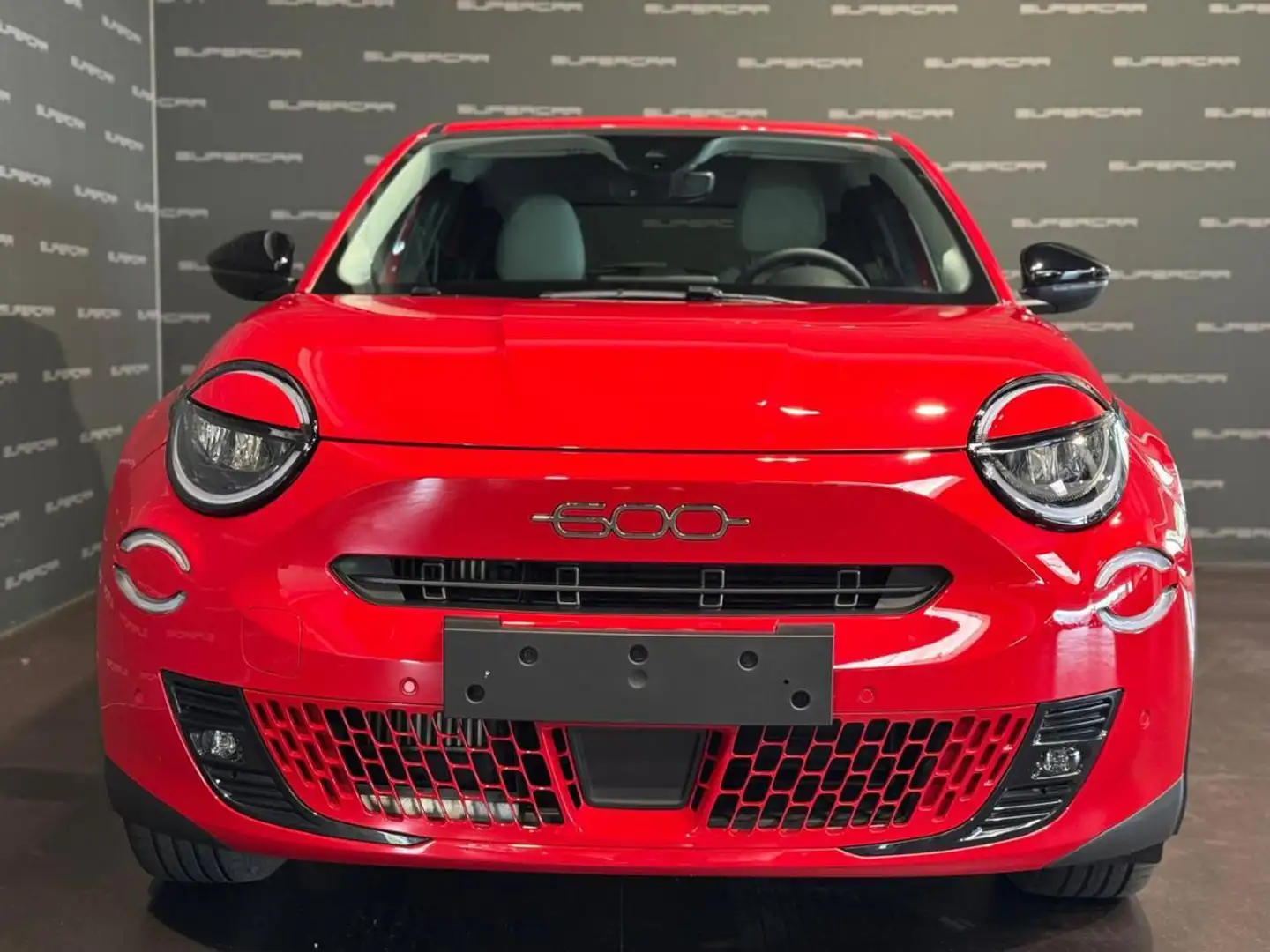 Fiat 600 Hybrid 100 CV DCT MHEV La Prima Rot - 2