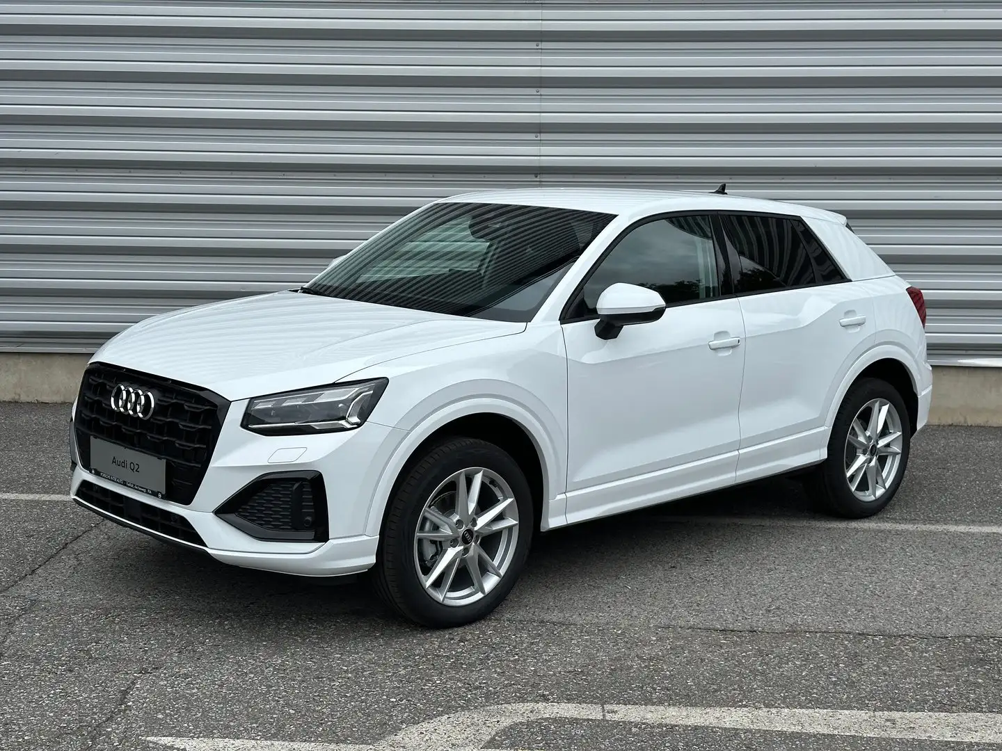 Audi Q2 30 TFSI admired Weiß - 2