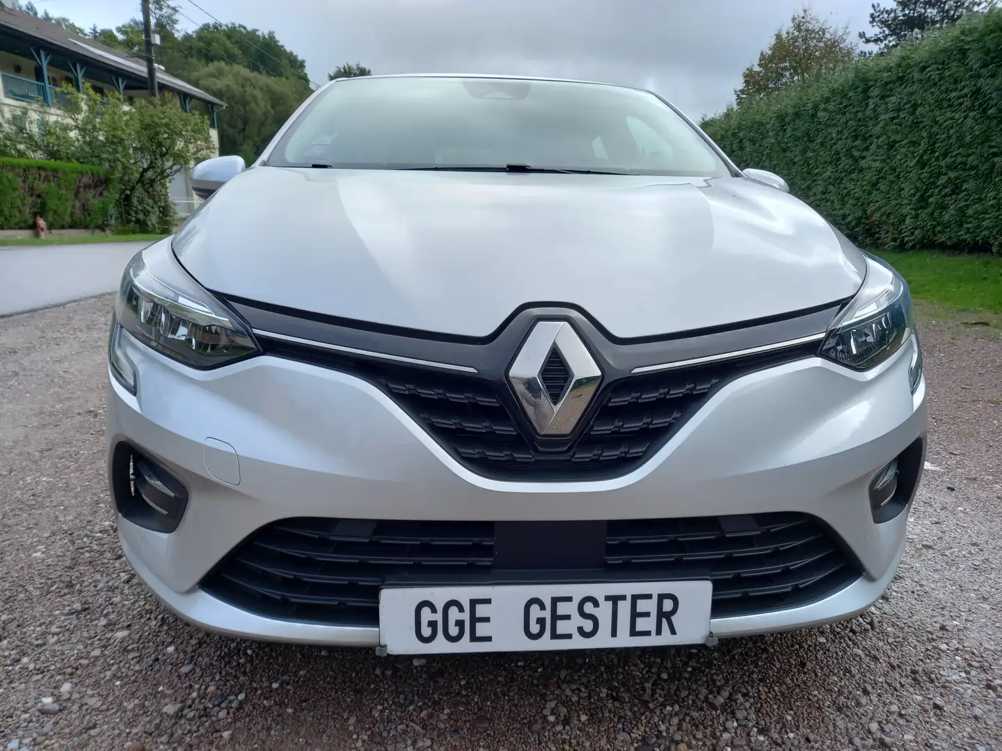 Renault Clio V STE 1.6 E-TECH 140 BUSINESS GPS 2 PLACES 45212KM Grau - 2